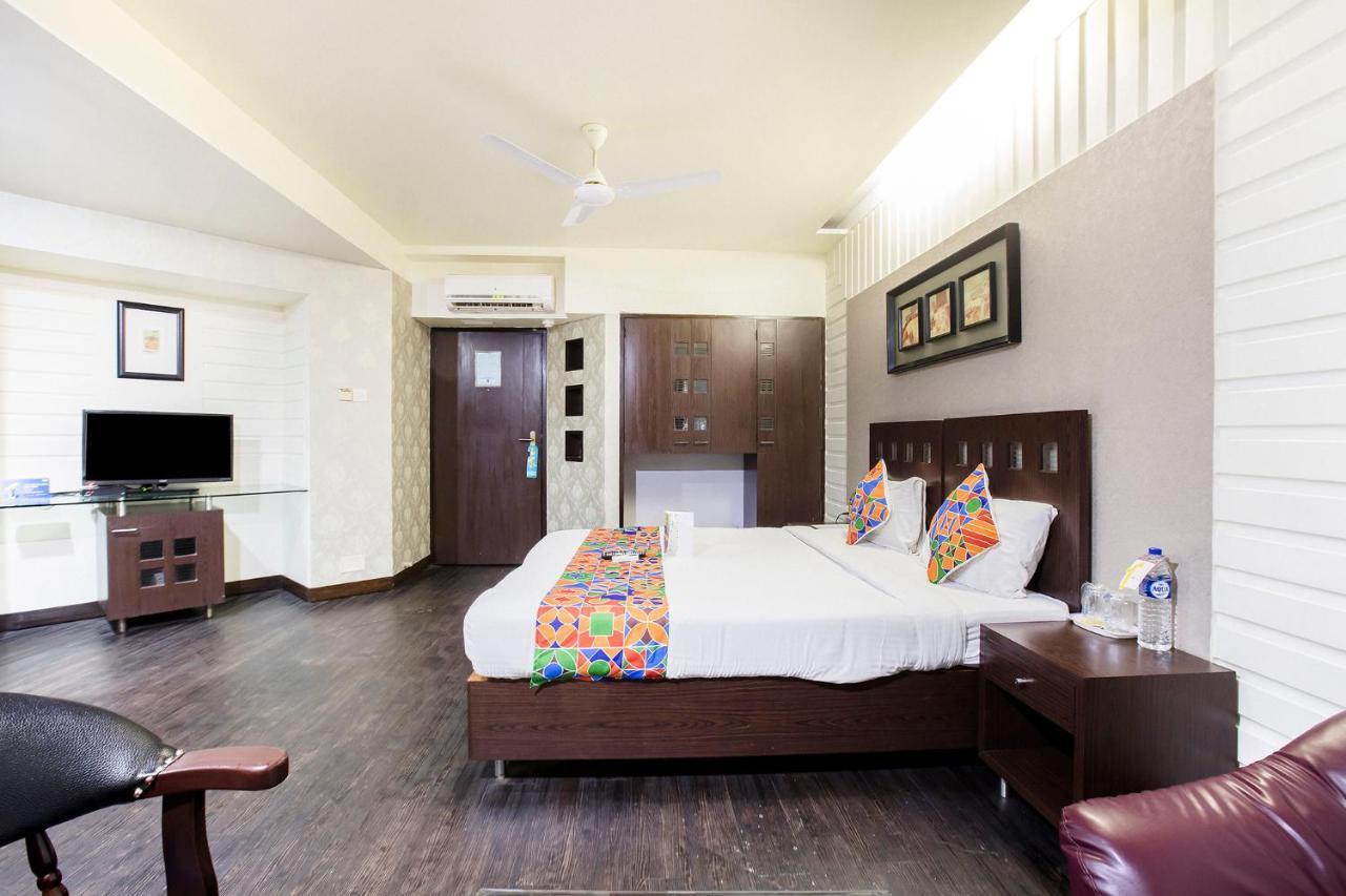 Fabhotel Savoy Suites Mumbai Airport Exterior foto